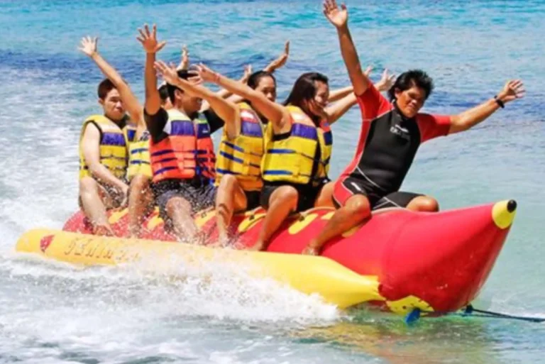 banana boat ride dubai 2