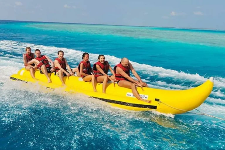 banana boat ride dubai 3