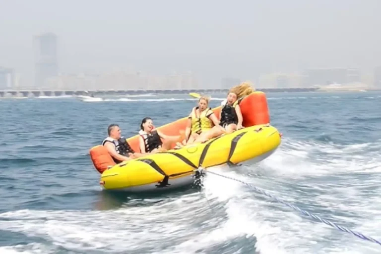 donut water ride dubai 1